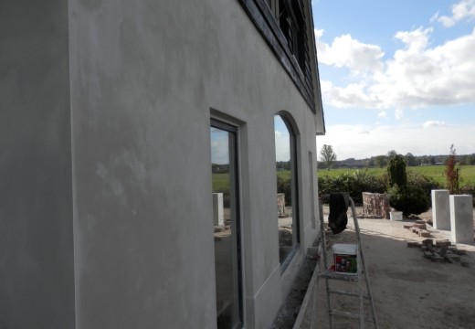 buitengevel-stucwerk-woonboerderij-9-520x360